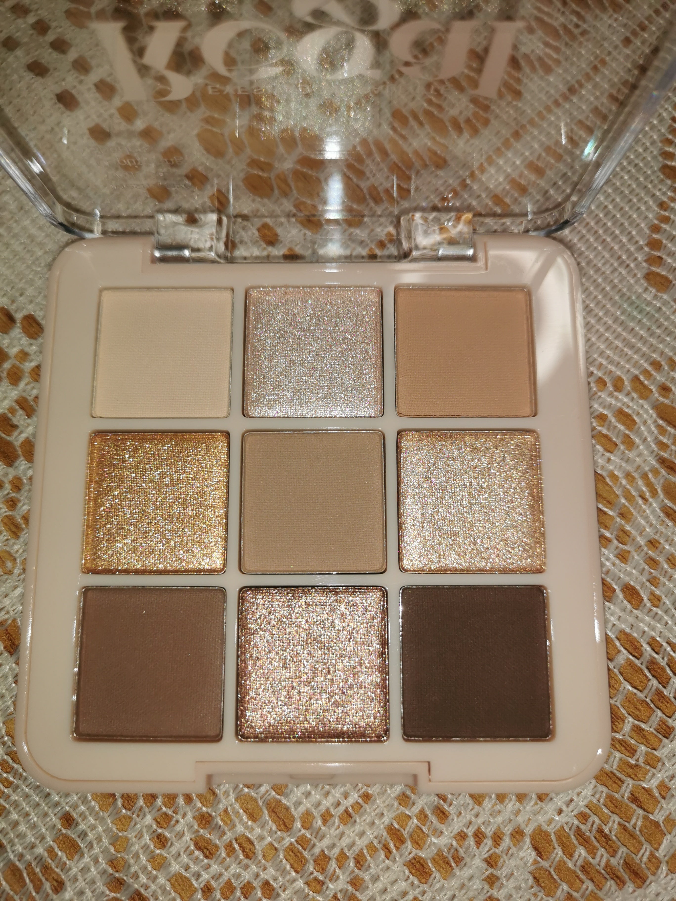 Any lady regal eyeshadow palette