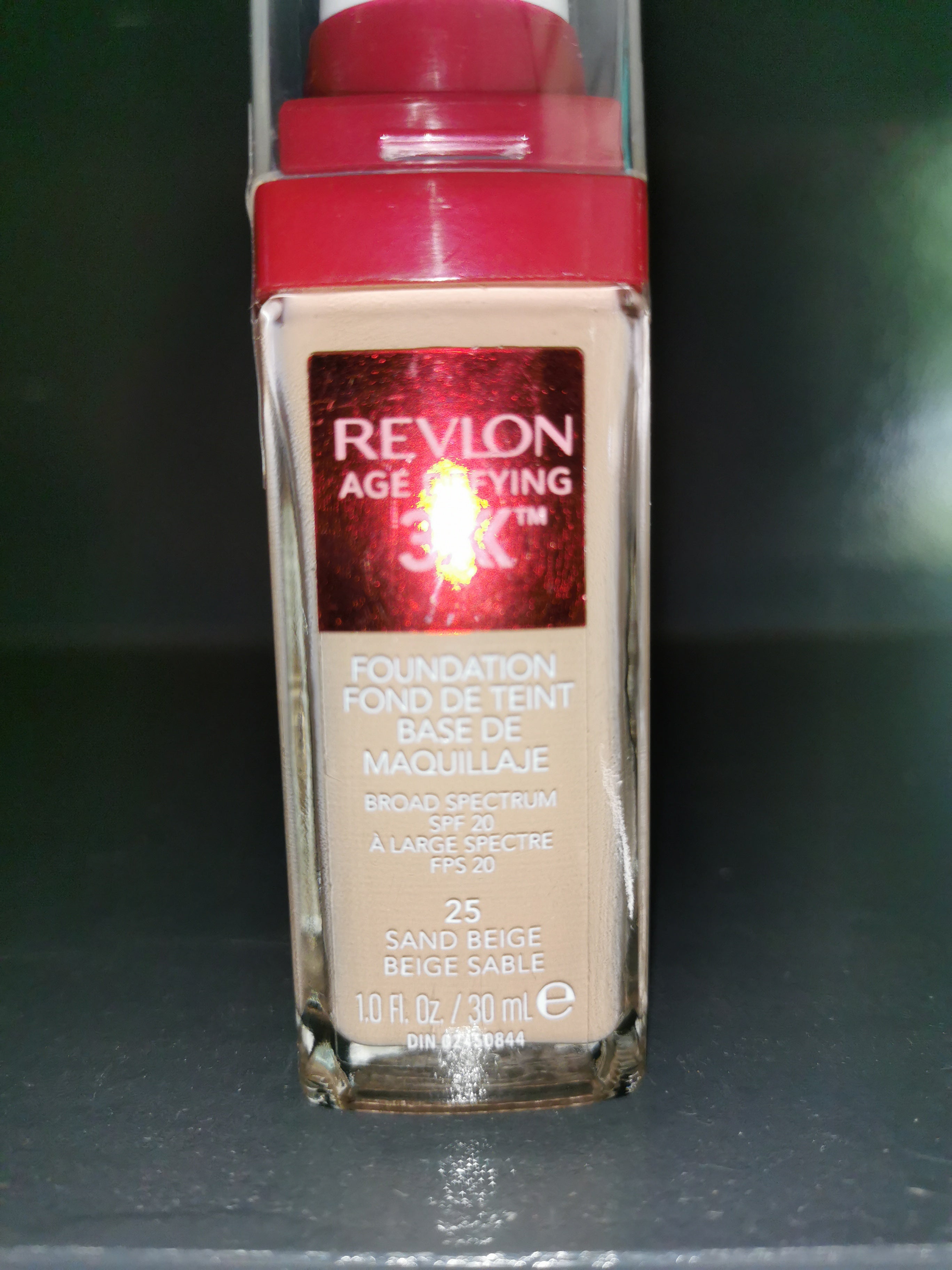 Revlon age defying Foundation